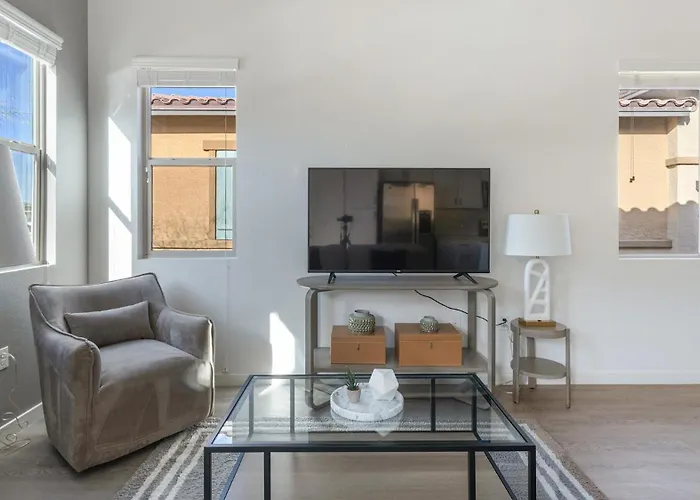 Linda Vista Mountainview By Barsala